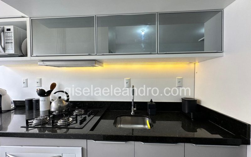 13c02fb8-13d8-4df6-954c-c72e9eddbf8d