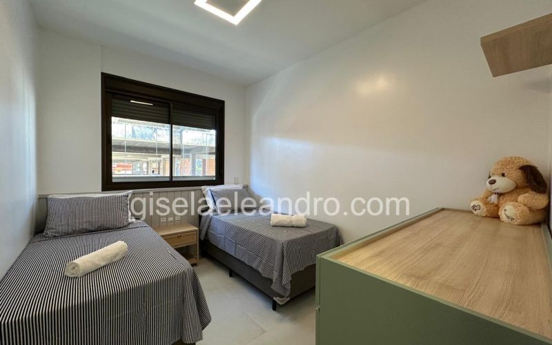 2736d06e-bfdf-4d91-8f30-92268f5ca0b3