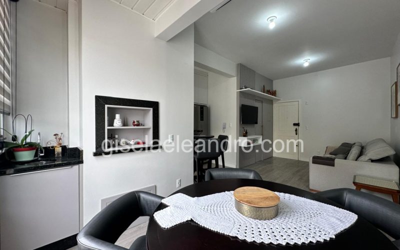 33707bf7-d643-4927-aff1-eaa423e77573