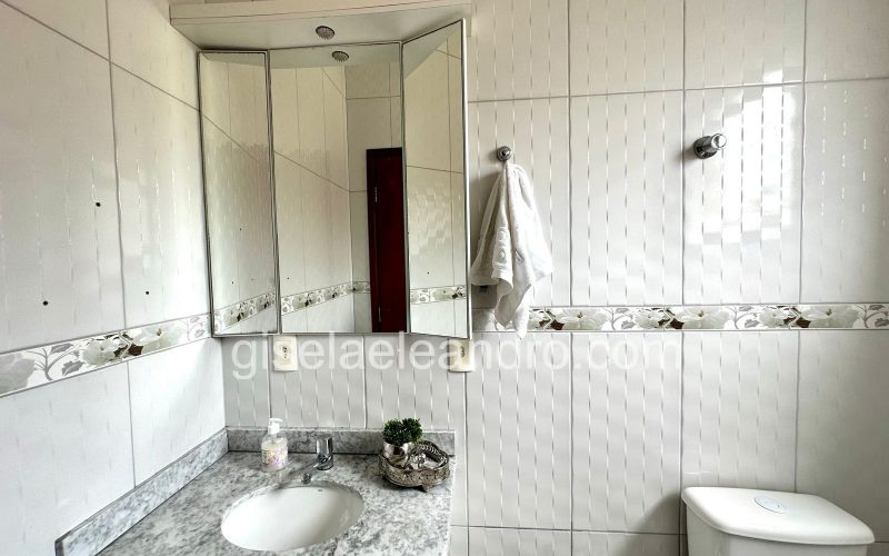 WhatsApp Image 2023-04-18 at 14.24.22 (1)