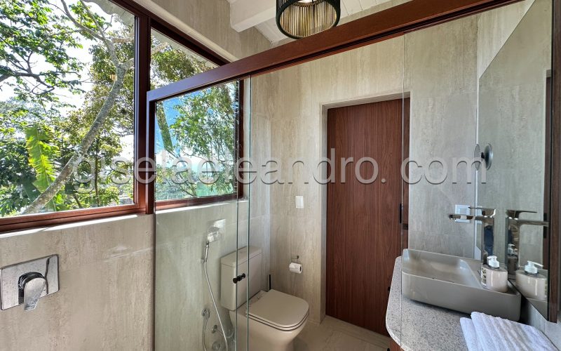 eZy Watermark_17-10-2025_11-59-14-4000AM